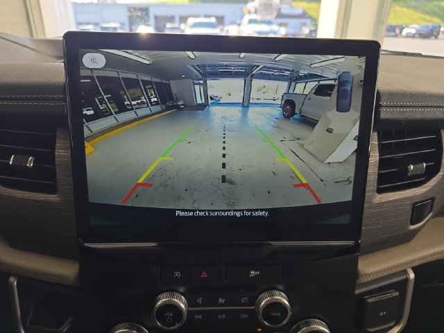 Used 2024 Ford Expedition Limited AWD/4WD image 17