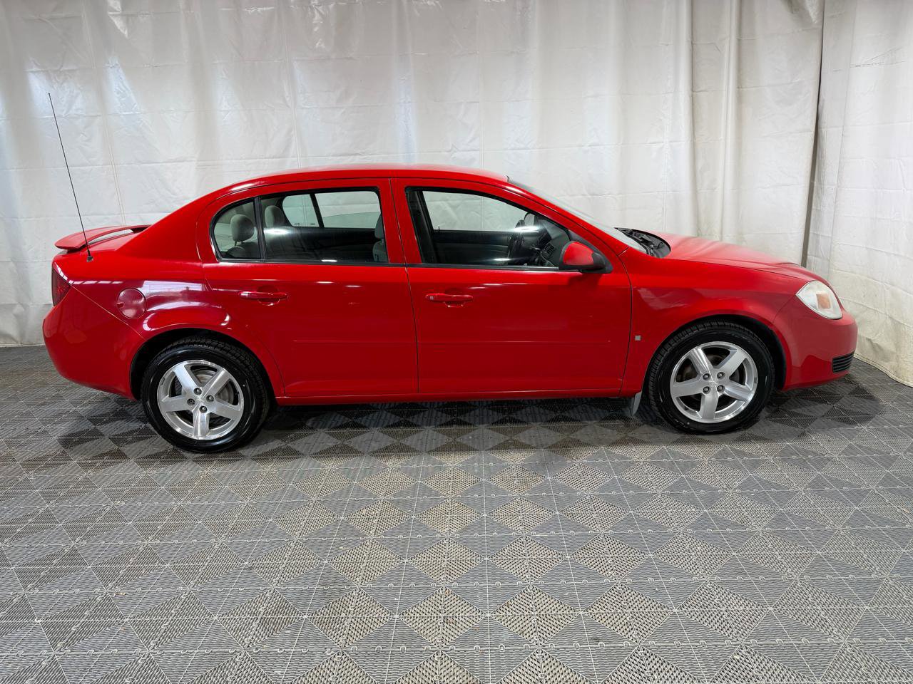 Used 2006 Chevrolet Cobalt LT w/ Preferred Equipment Group FWD image 9