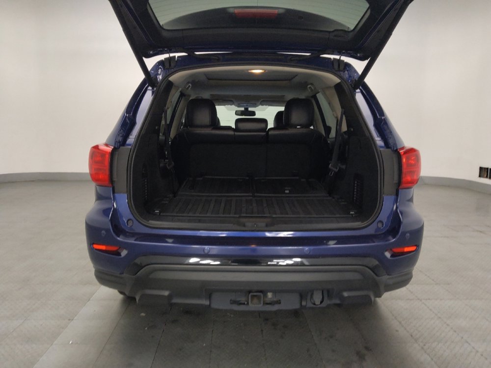Used 2019 Nissan Pathfinder SL image 29