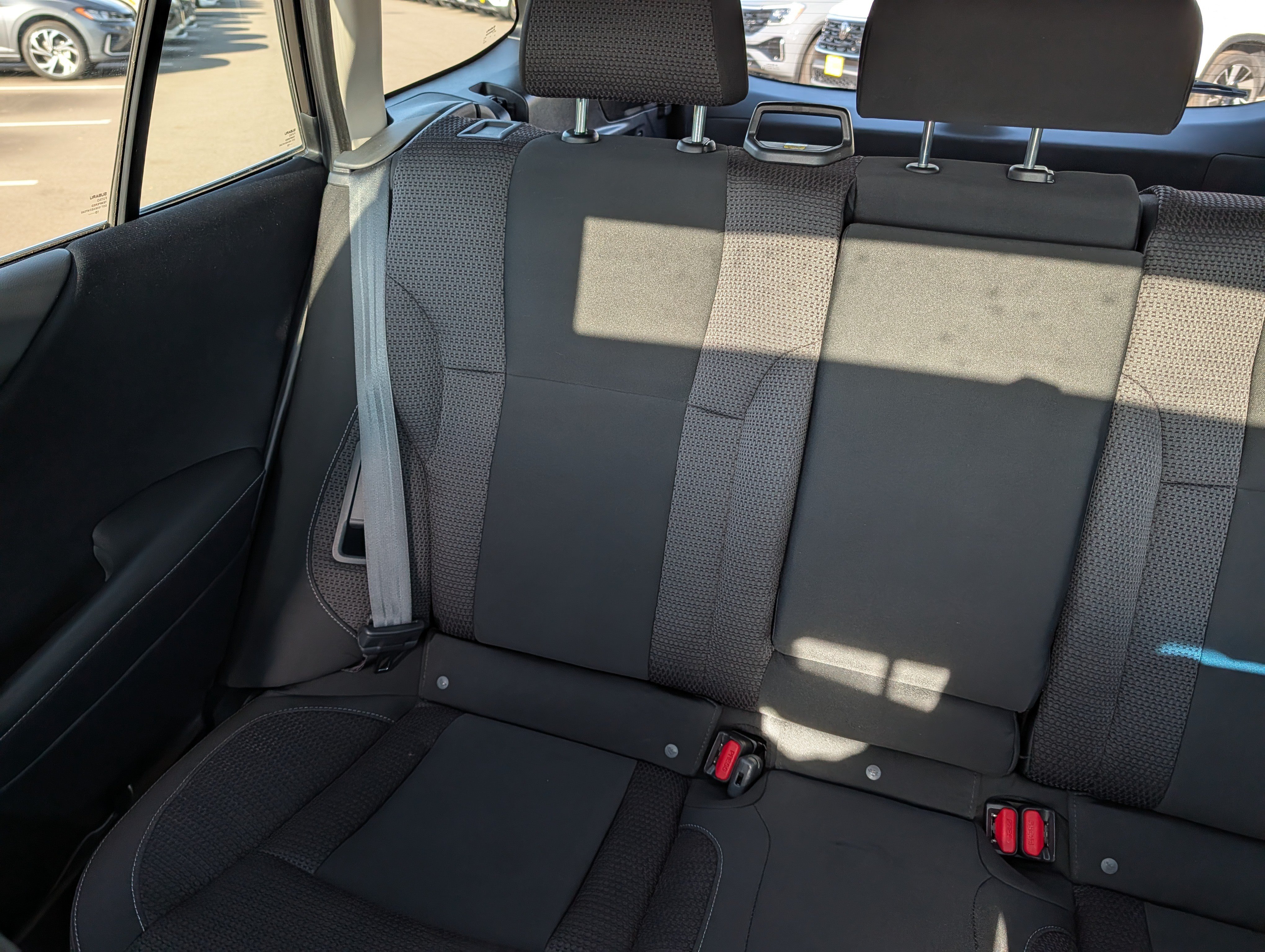 Used 2020 Subaru Outback Premium AWD/4WD image 12