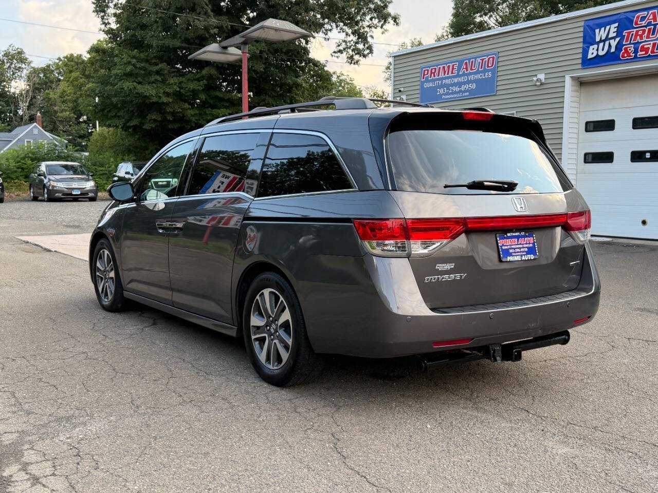Used 2016 Honda Odyssey Touring image 4