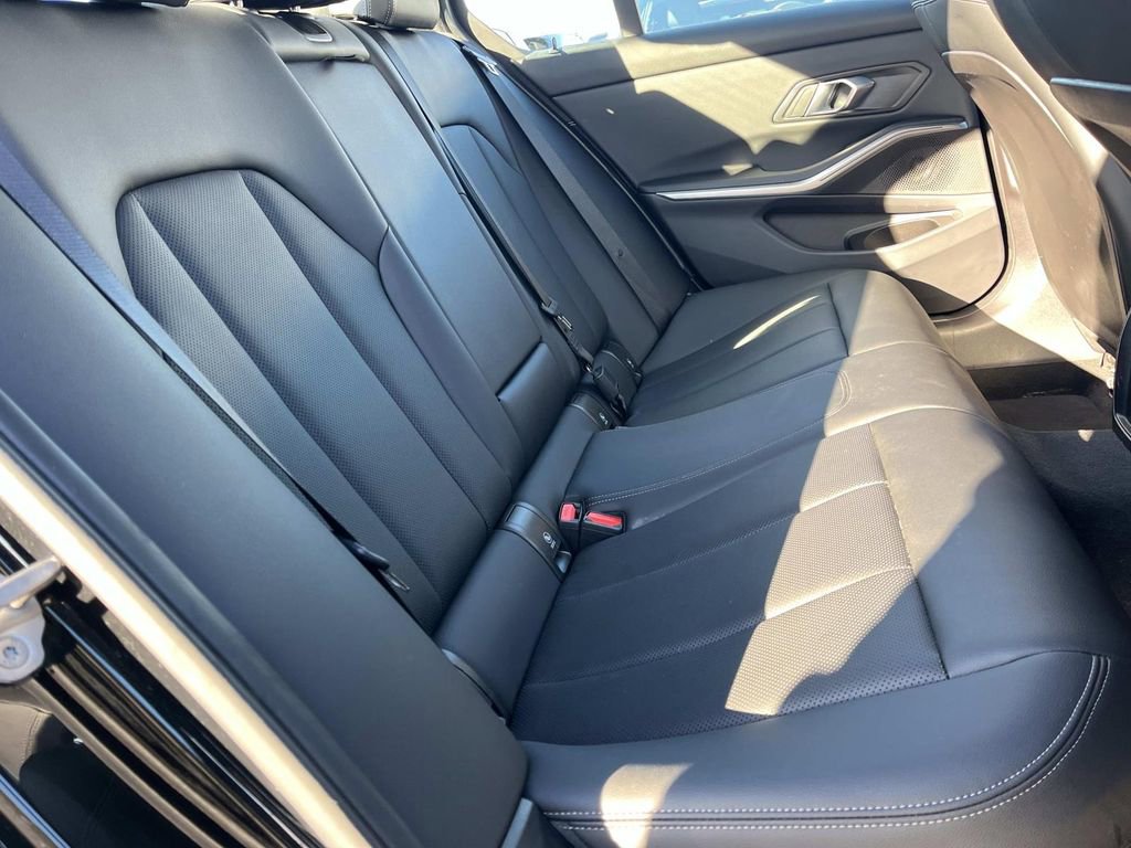 Used 2025 BMW 330i xDrive Sedan image 22