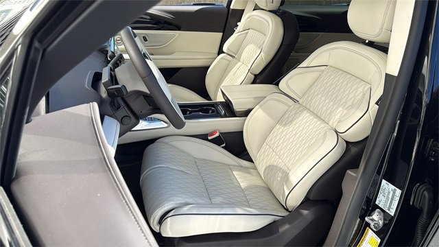 New 2026 Lincoln Nautilus Black Label image 18