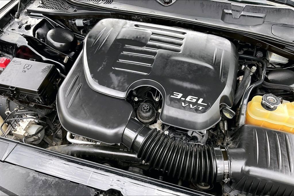 Used 2019 Dodge Challenger GT w/ Performance Handling Group RWD image 40