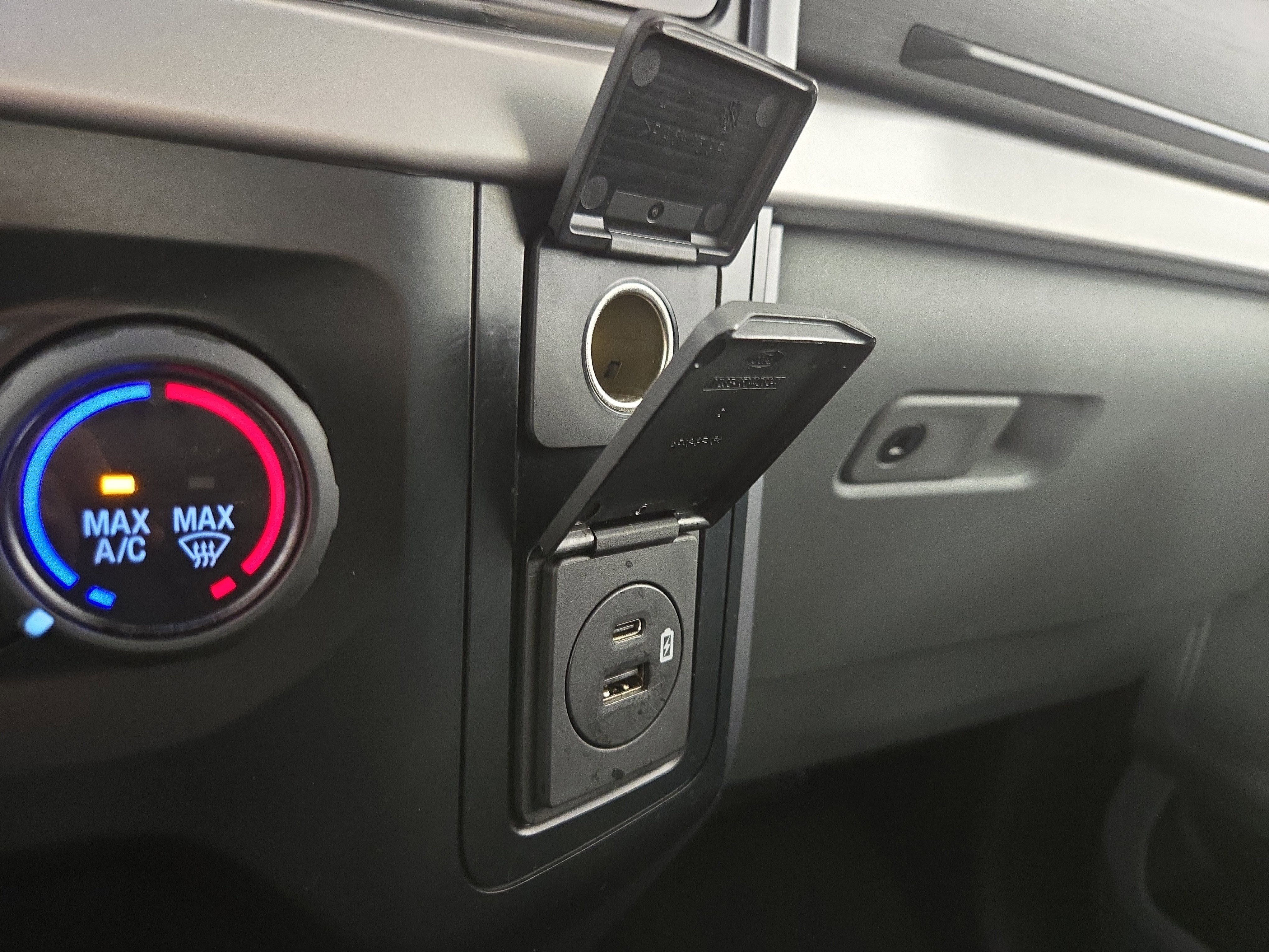 Used 2023 Ford F150 XLT image 26