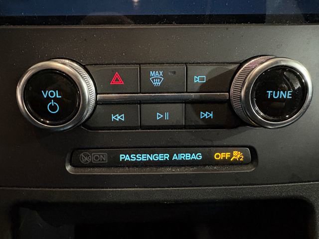 Used 2024 Ford Edge Titanium image 16