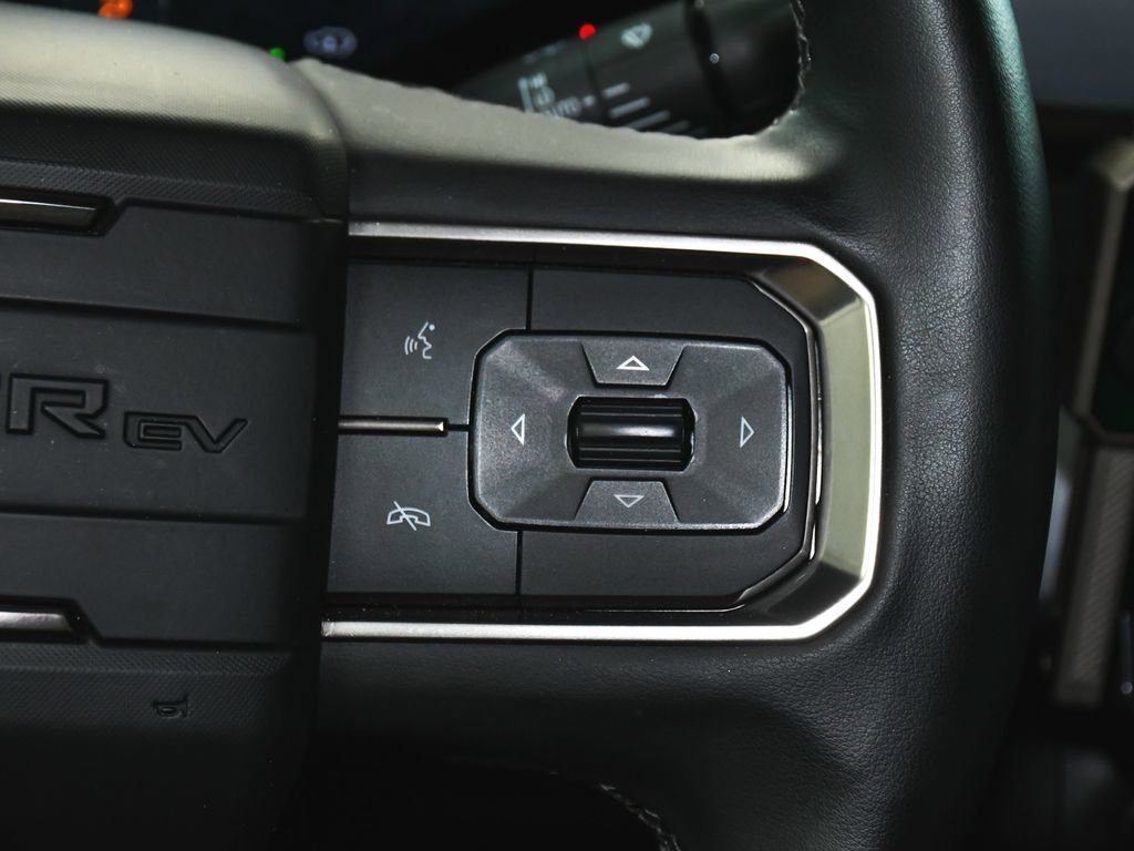 Used 2025 GMC Hummer EV 2X w/ Extreme Off-Road Package AWD/4WD image 28