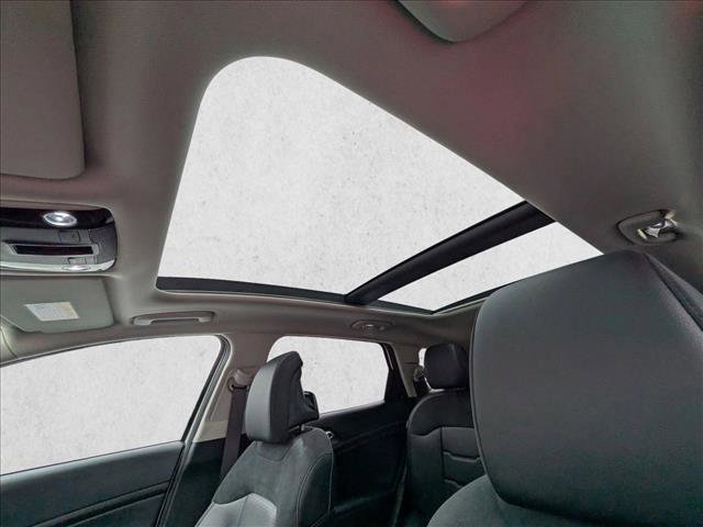 Used 2026 Kia Sportage SX Prestige image 14