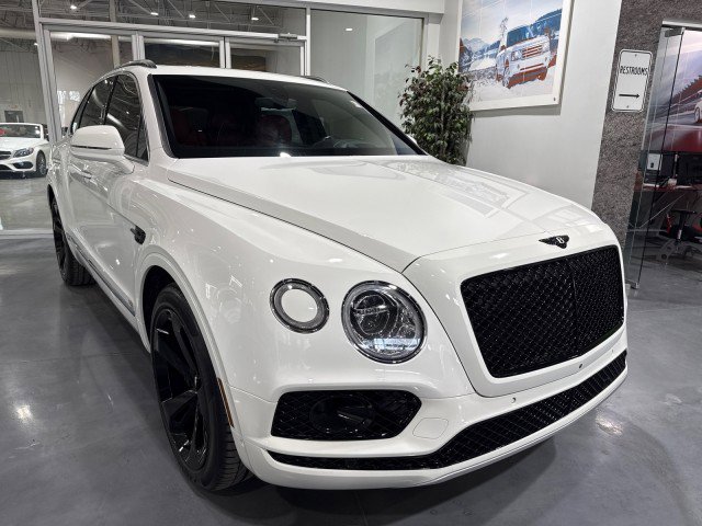 Used 2018 Bentley Bentayga image 20