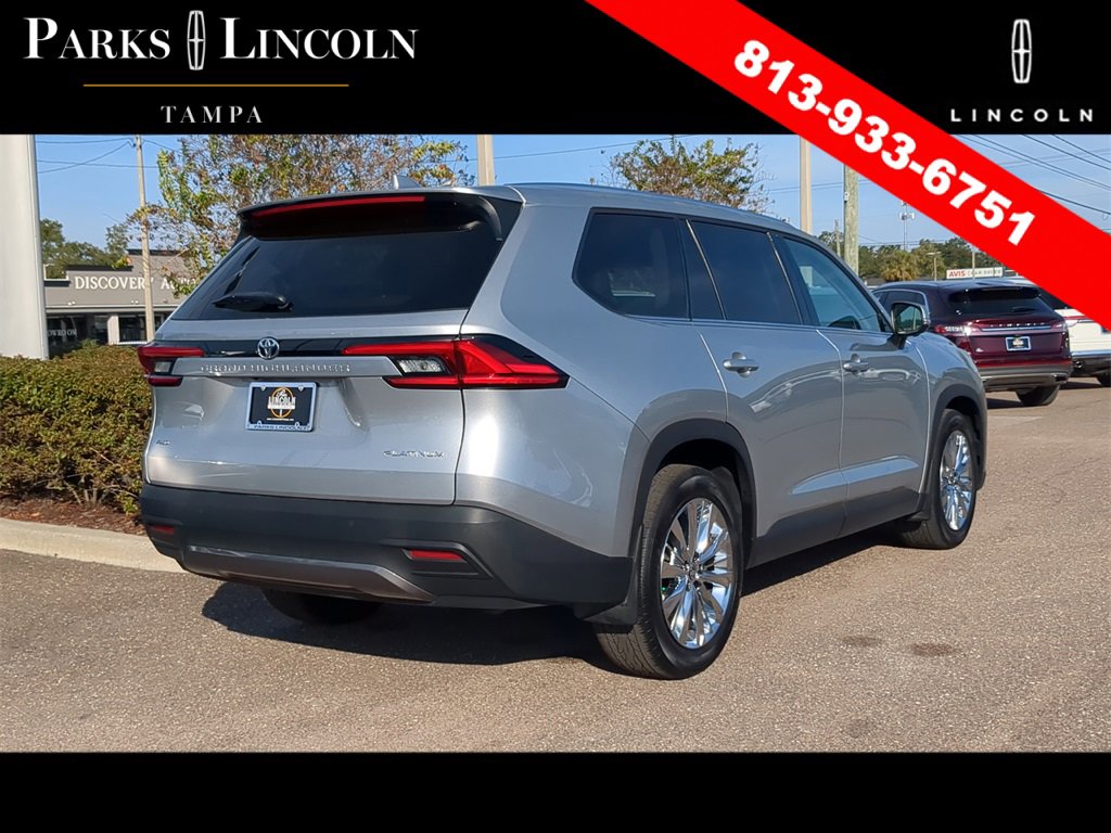 Used 2024 Toyota Grand Highlander Platinum image 4