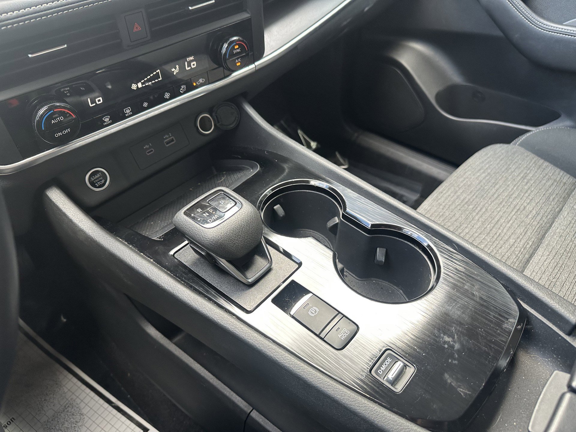 Certified 2023 Nissan Rogue SV image 16