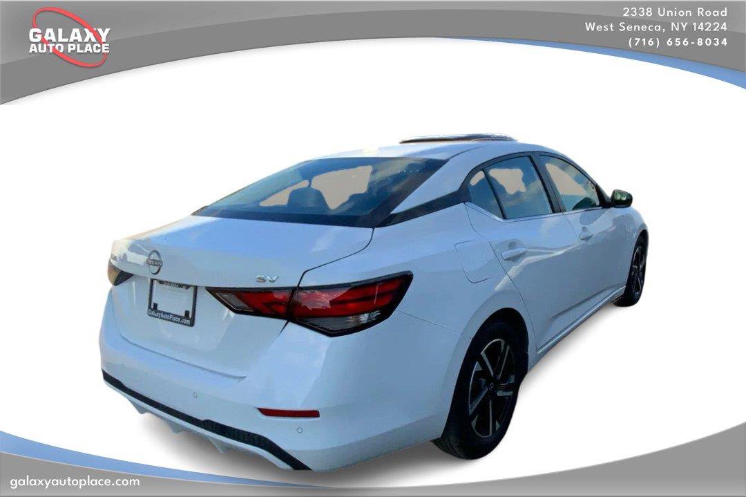 Used 2024 Nissan Sentra SV FWD image 5