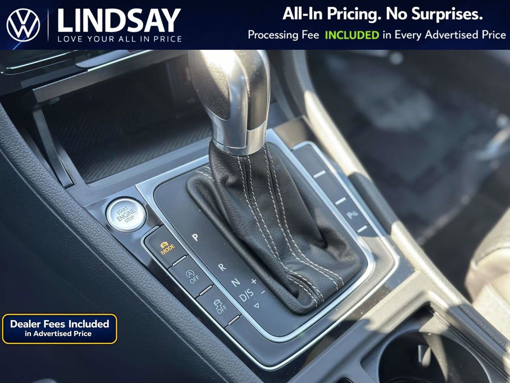 Used 2019 Volkswagen Golf R 4-Door AWD/4WD image 19