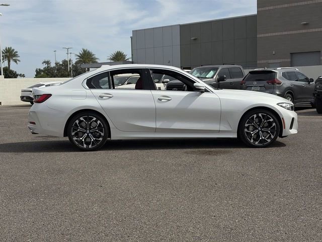 Used 2025 BMW 330i Sedan image 5