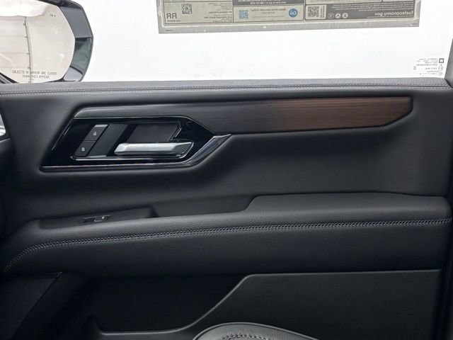 New 2026 GMC Yukon XL Denali w/ Denali Reserve Package image 48