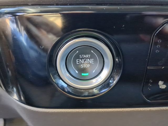 Used 2024 GMC Sierra 1500 SLE image 32