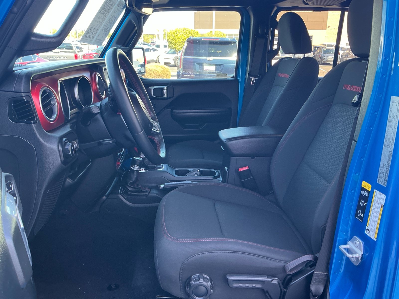 Used 2020 Jeep Gladiator Rubicon AWD/4WD image 14