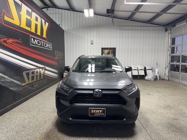Used 2020 Toyota RAV4 LE image 17