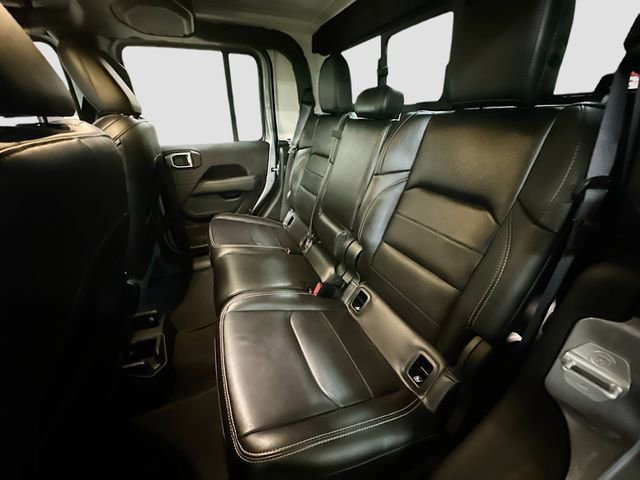 Used 2020 Jeep Gladiator Overland image 25