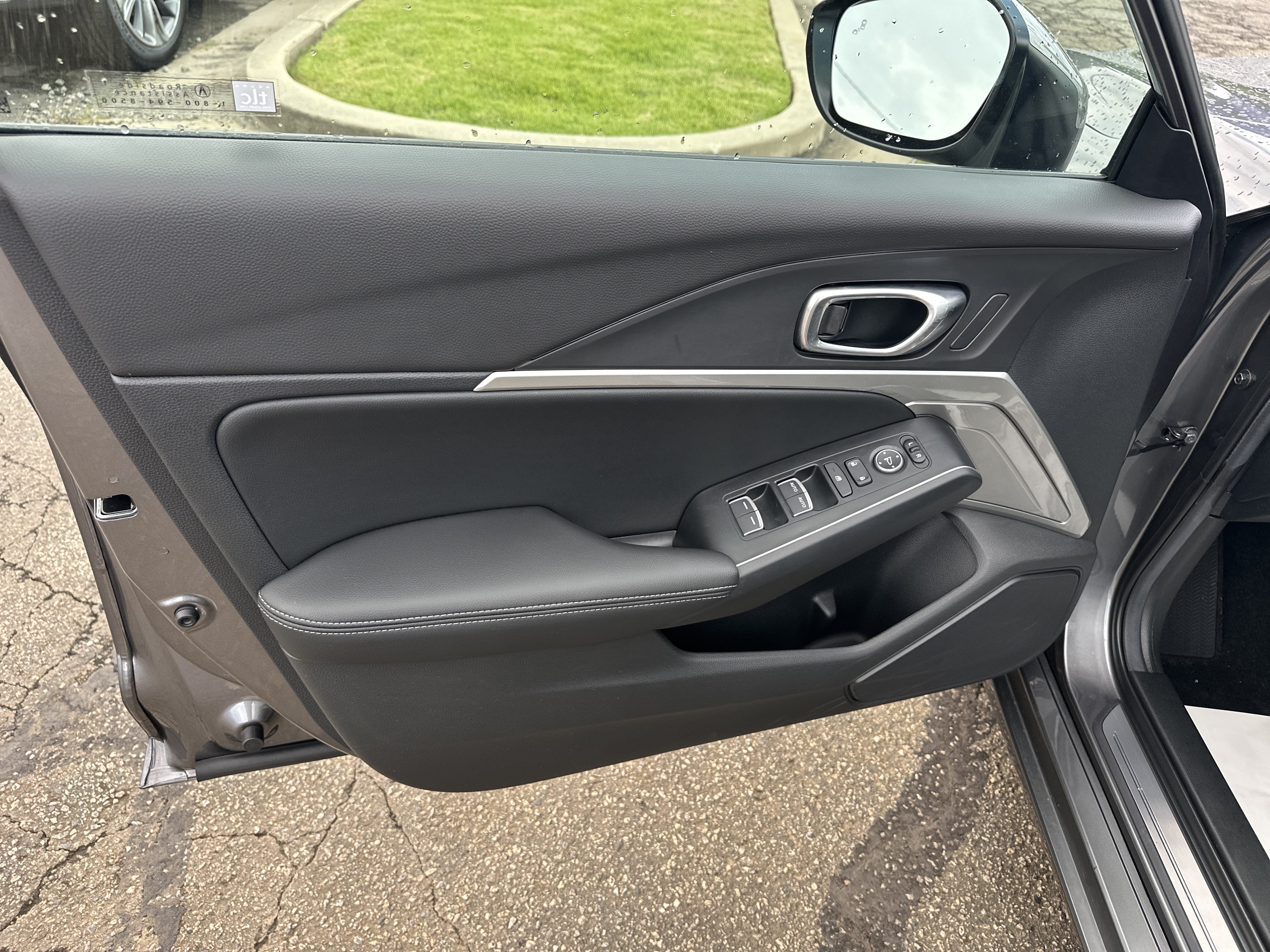 Certified 2025 Acura Integra A-Spec FWD image 10
