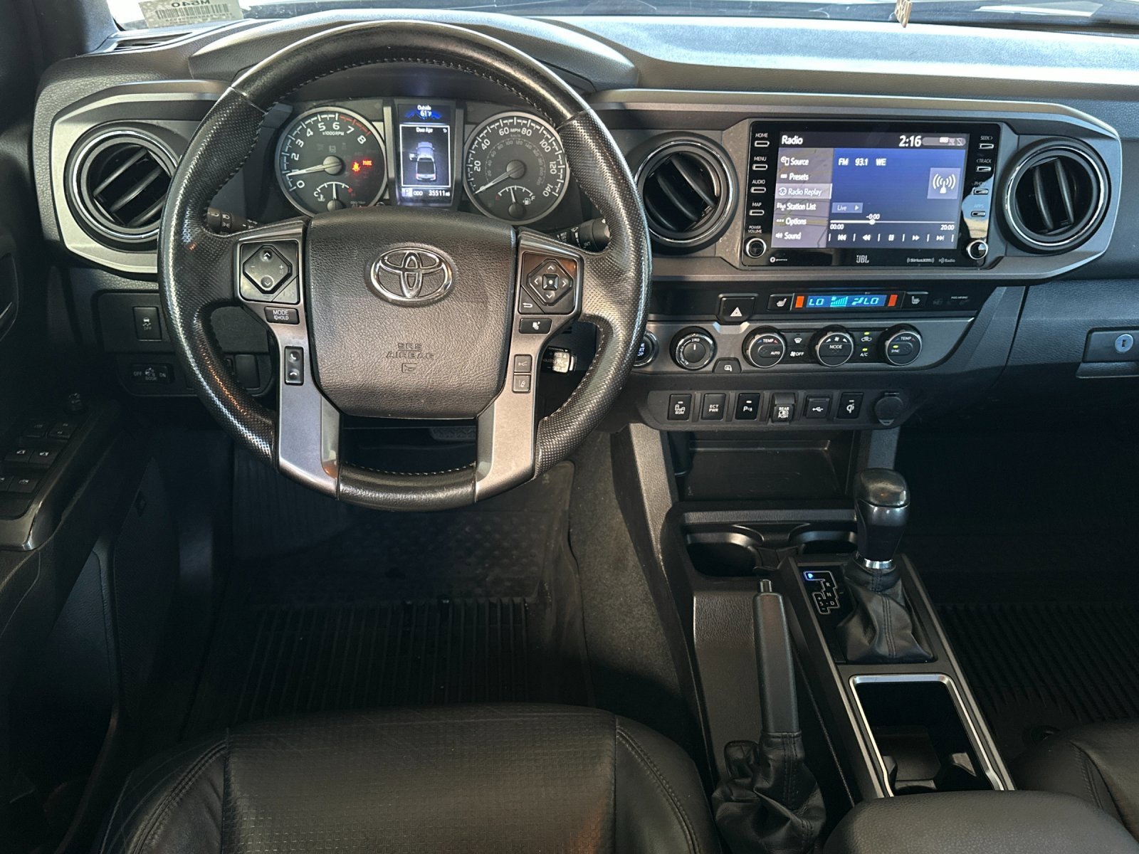 Used 2022 Toyota Tacoma TRD Sport image 13