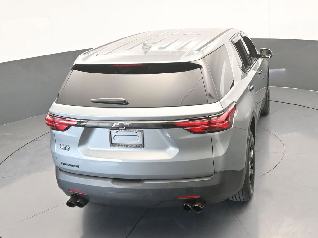 Used 2023 Chevrolet Traverse LS image 48