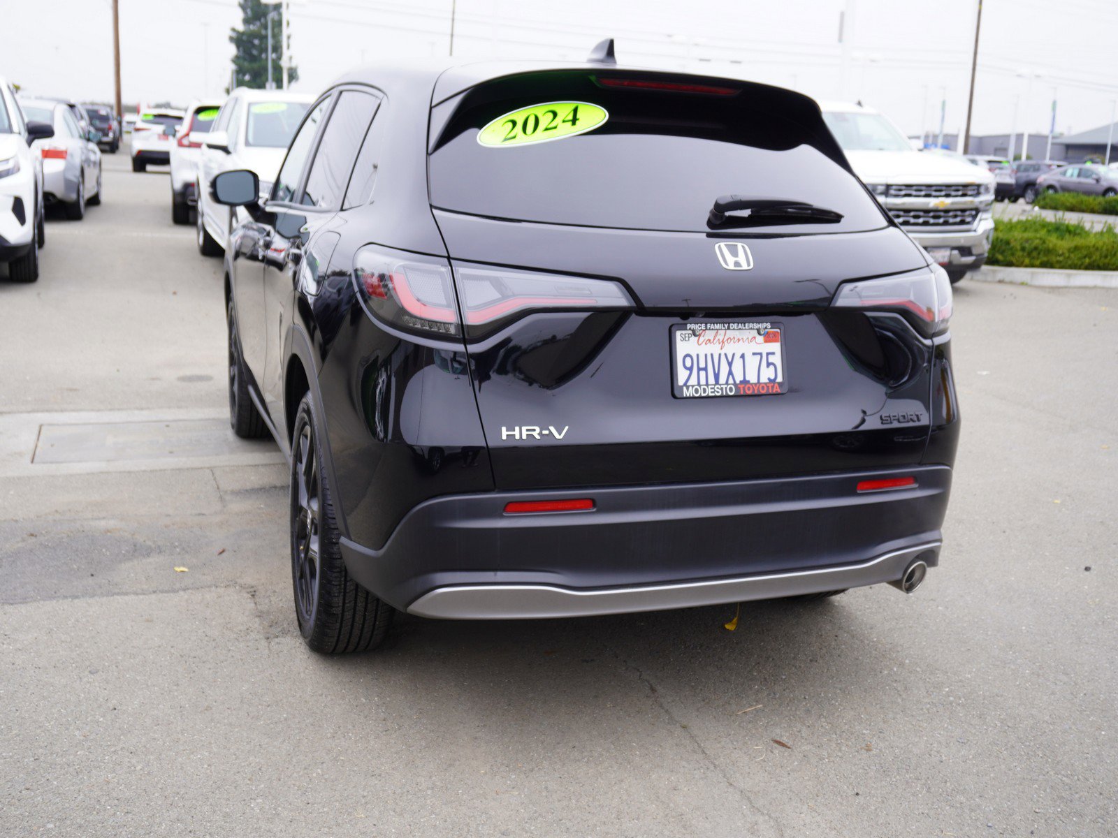 Used 2024 Honda HR-V Sport image 8