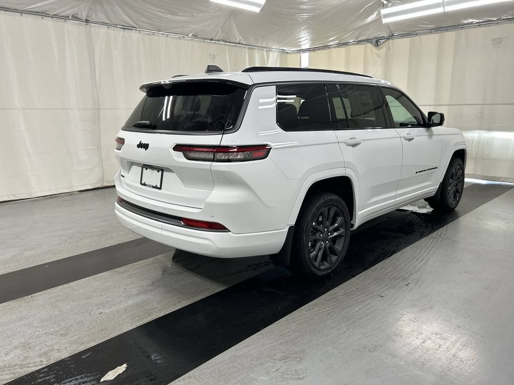 New 2026 Jeep Grand Cherokee L Limited AWD/4WD image 2
