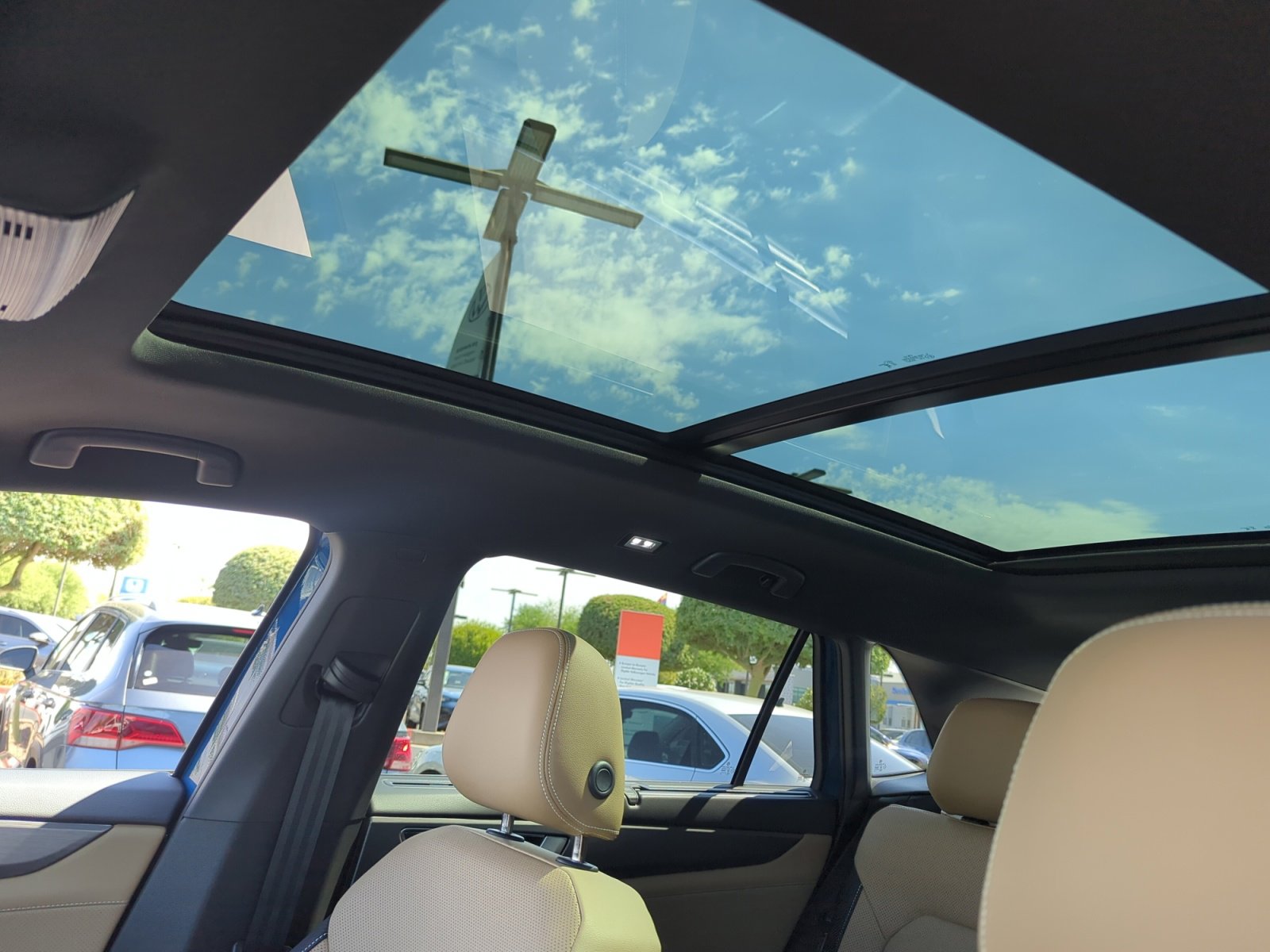 New 2026 Volkswagen Atlas Cross Sport SE image 31