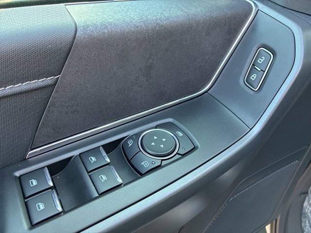 New 2025 Ford F150 XLT w/ Equipment Group 301A Standard image 17