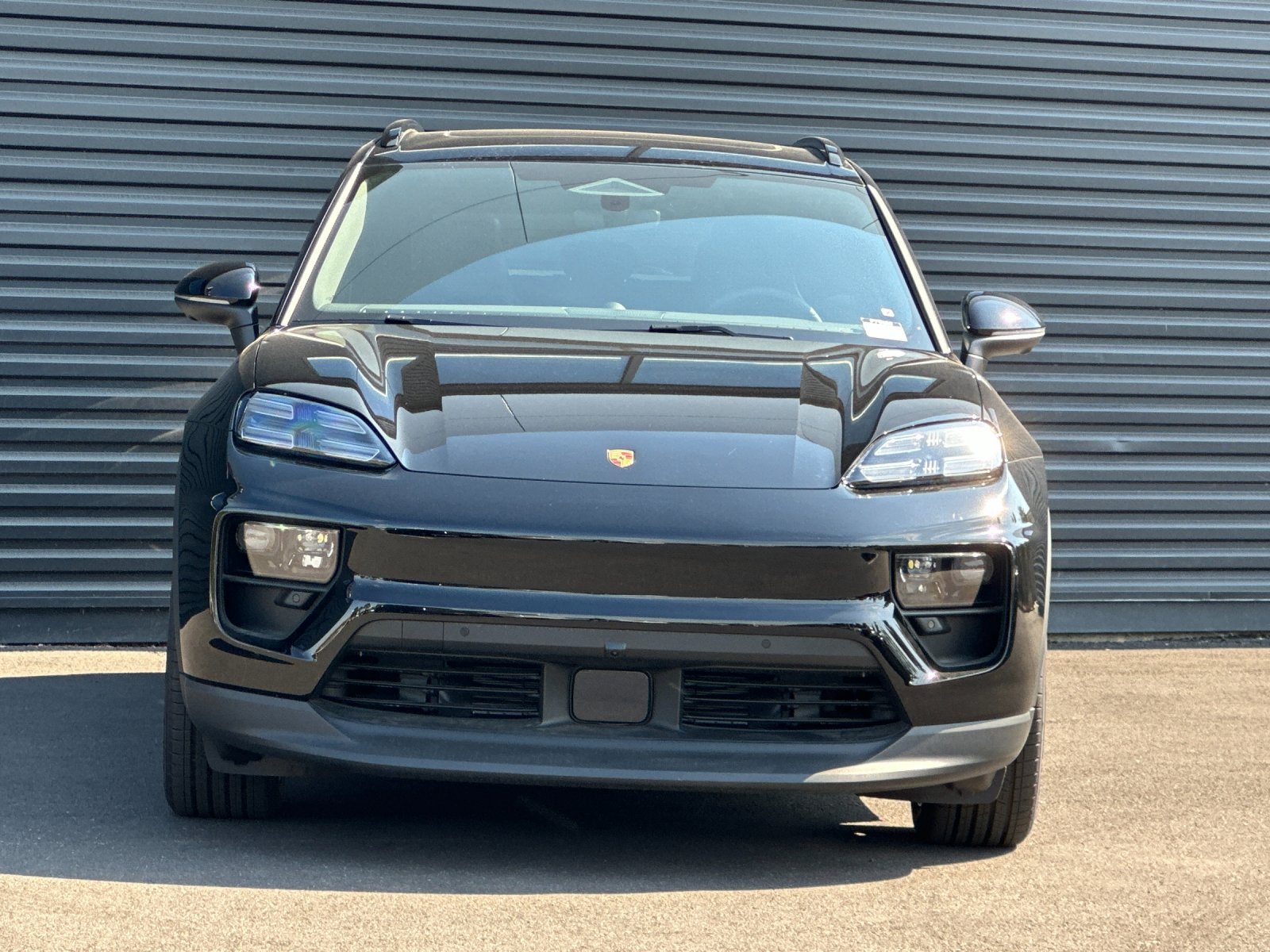 New 2026 Porsche Macan Electric RWD image 11