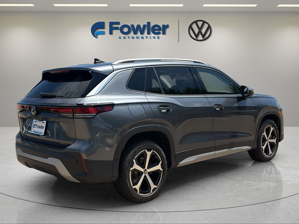 New 2026 Volkswagen Tiguan SE AWD/4WD image 7