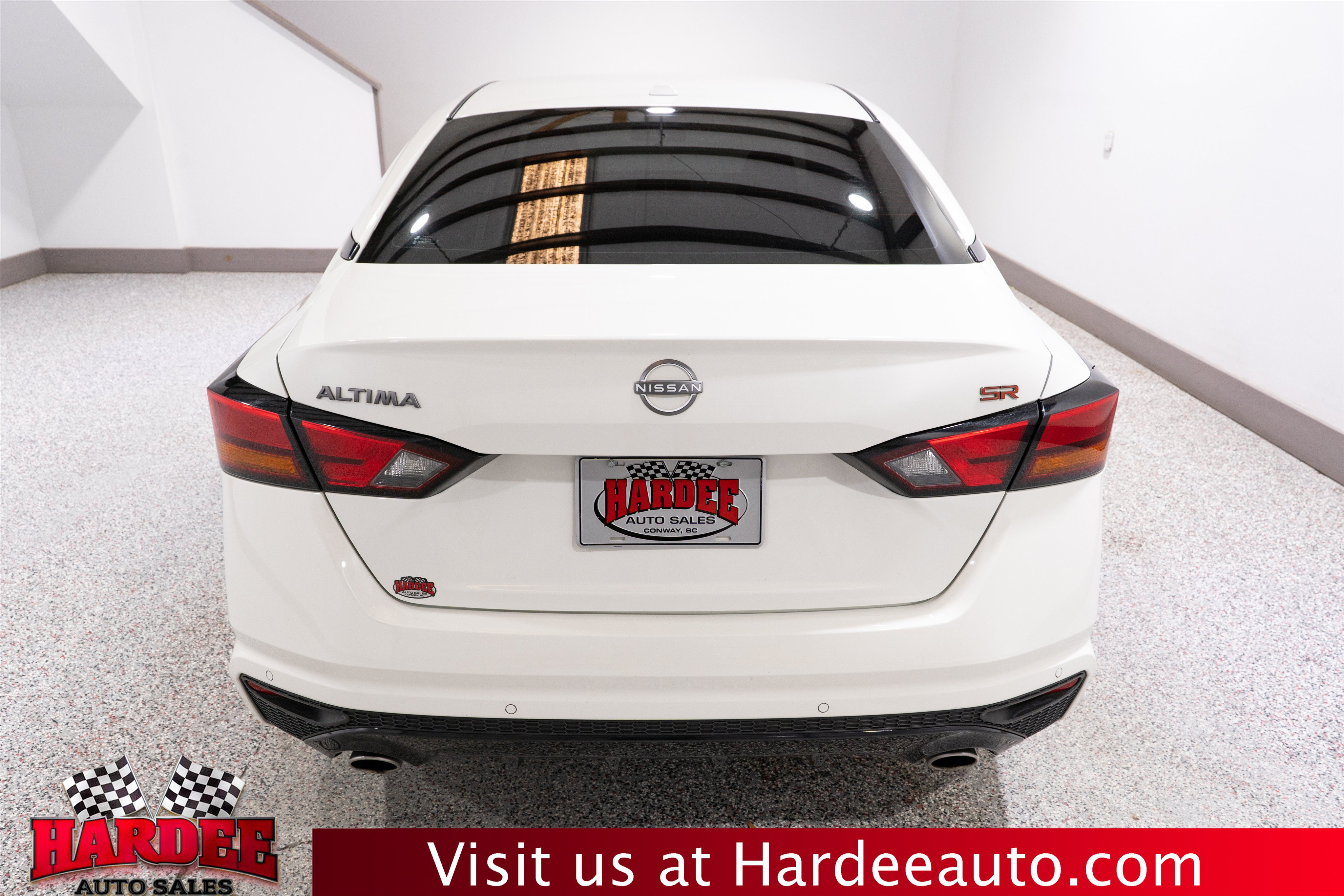 Used 2024 Nissan Altima 2.5 SR FWD image 4