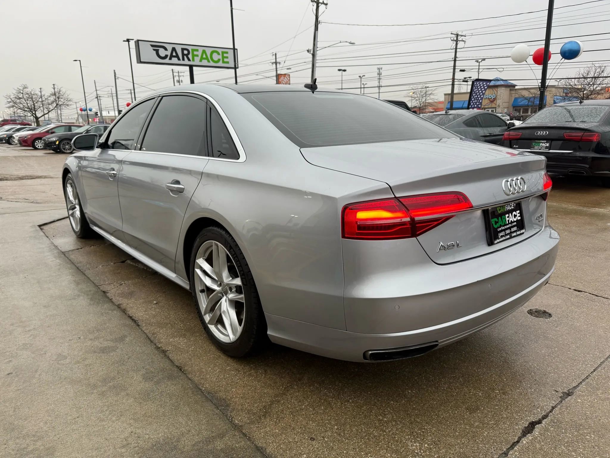 Used 2017 Audi A8 L 4.0T image 9