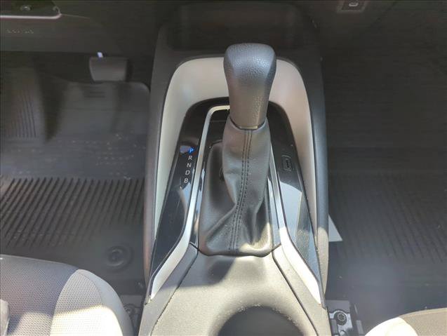 Used 2024 Toyota Corolla LE w/ LE Convenience Package FWD image 16