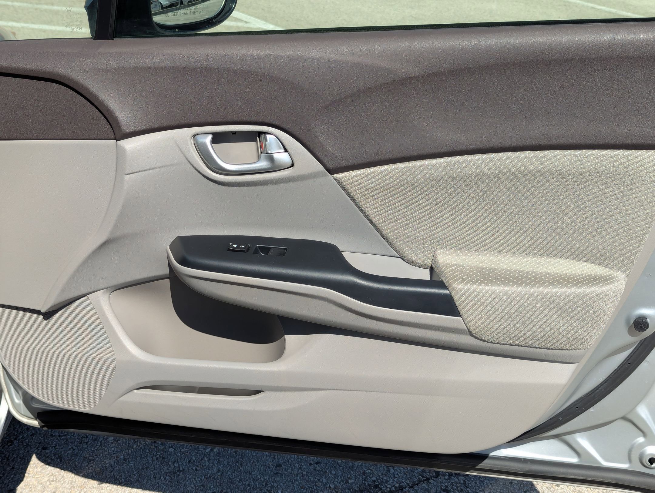 Used 2012 Honda Civic Hybrid Sedan image 23