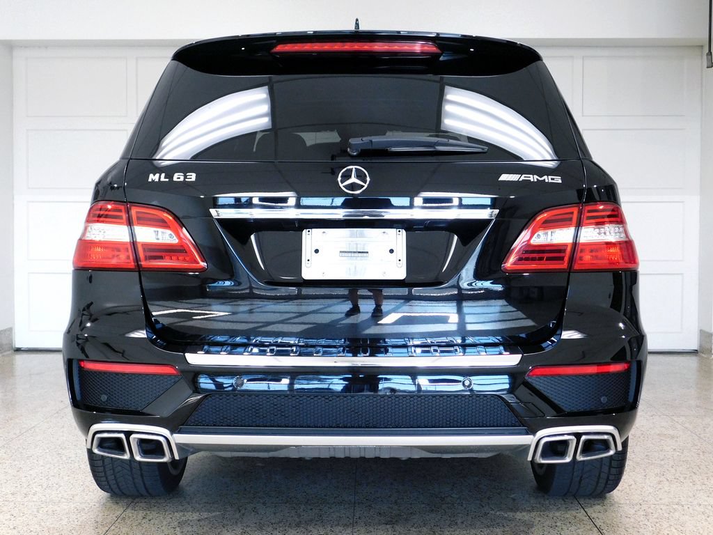 Used 2014 Mercedes-Benz ML 63 AMG 4MATIC image 5