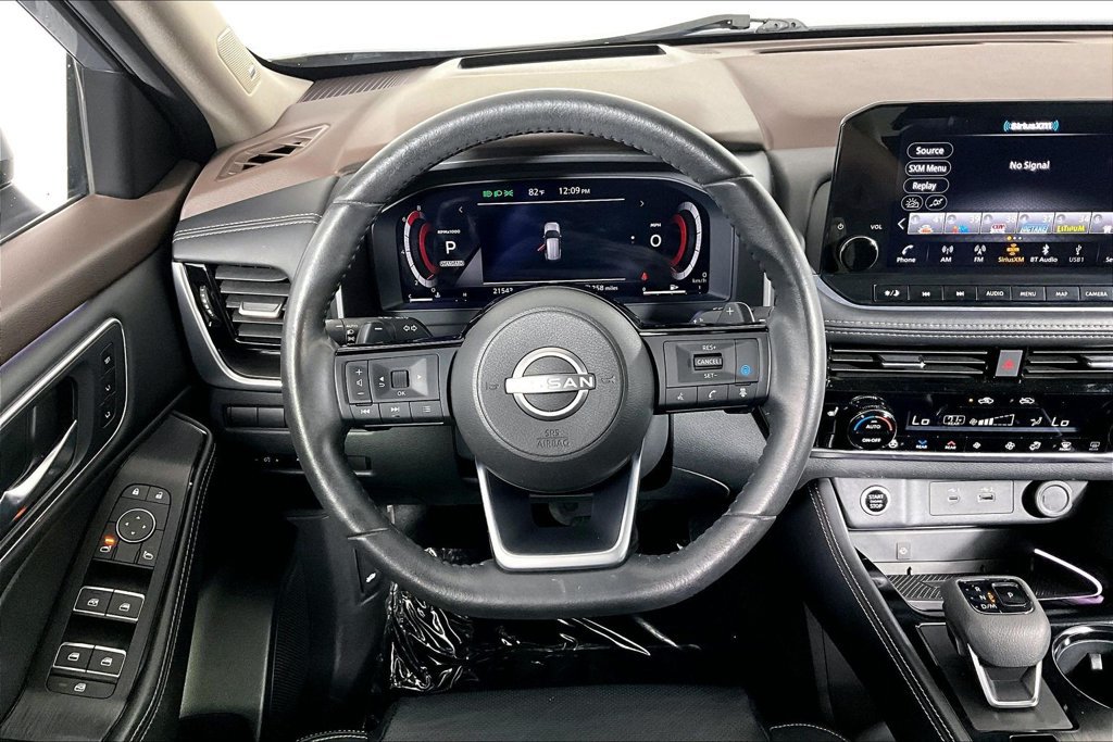 Used 2023 Nissan Rogue Platinum w/ Platinum Premium Package FWD image 5