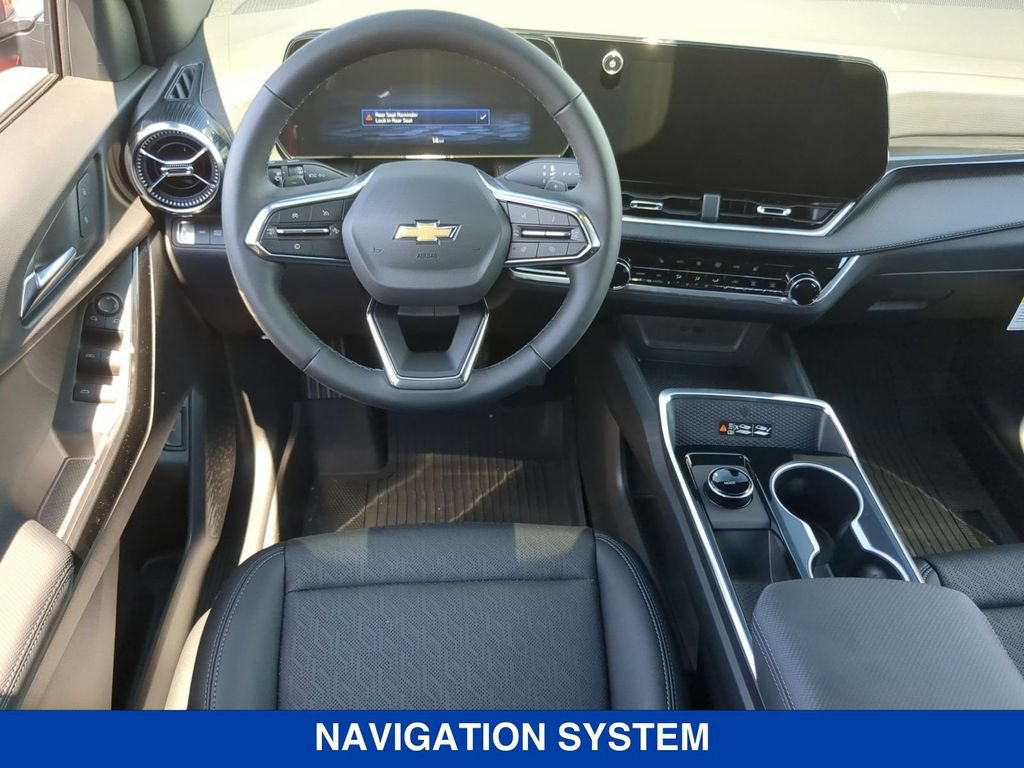 New 2026 Chevrolet Equinox LT w/ Convenience Package II AWD/4WD image 19