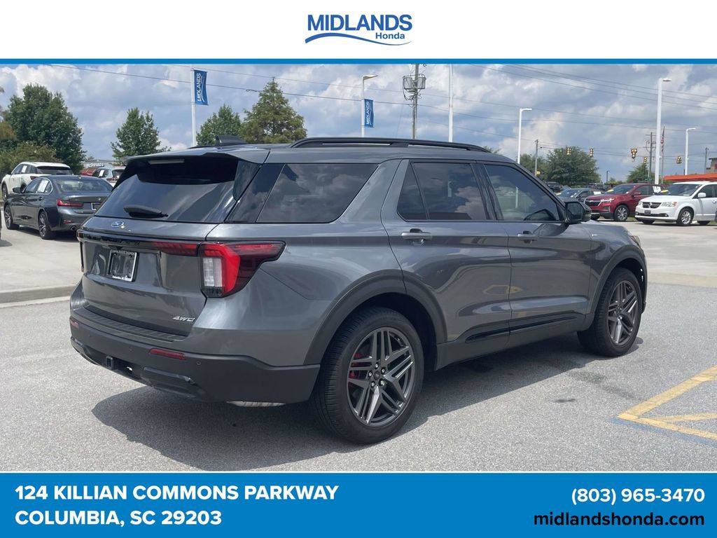 Used 2026 Ford Explorer ST-Line w/ ST-Line Street Pack AWD/4WD image 6