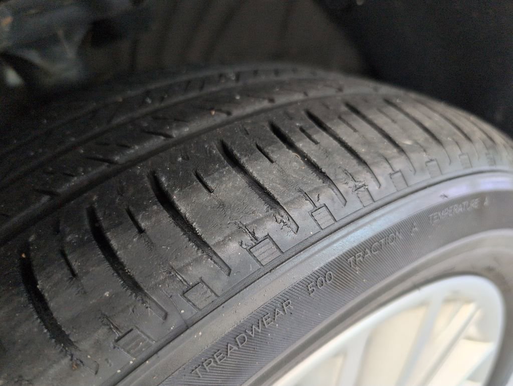 Certified 2021 Hyundai Kona SEL Plus AWD/4WD image 29