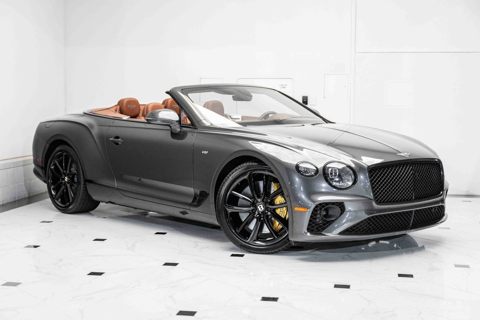 Used 2020 Bentley Continental GT image 1