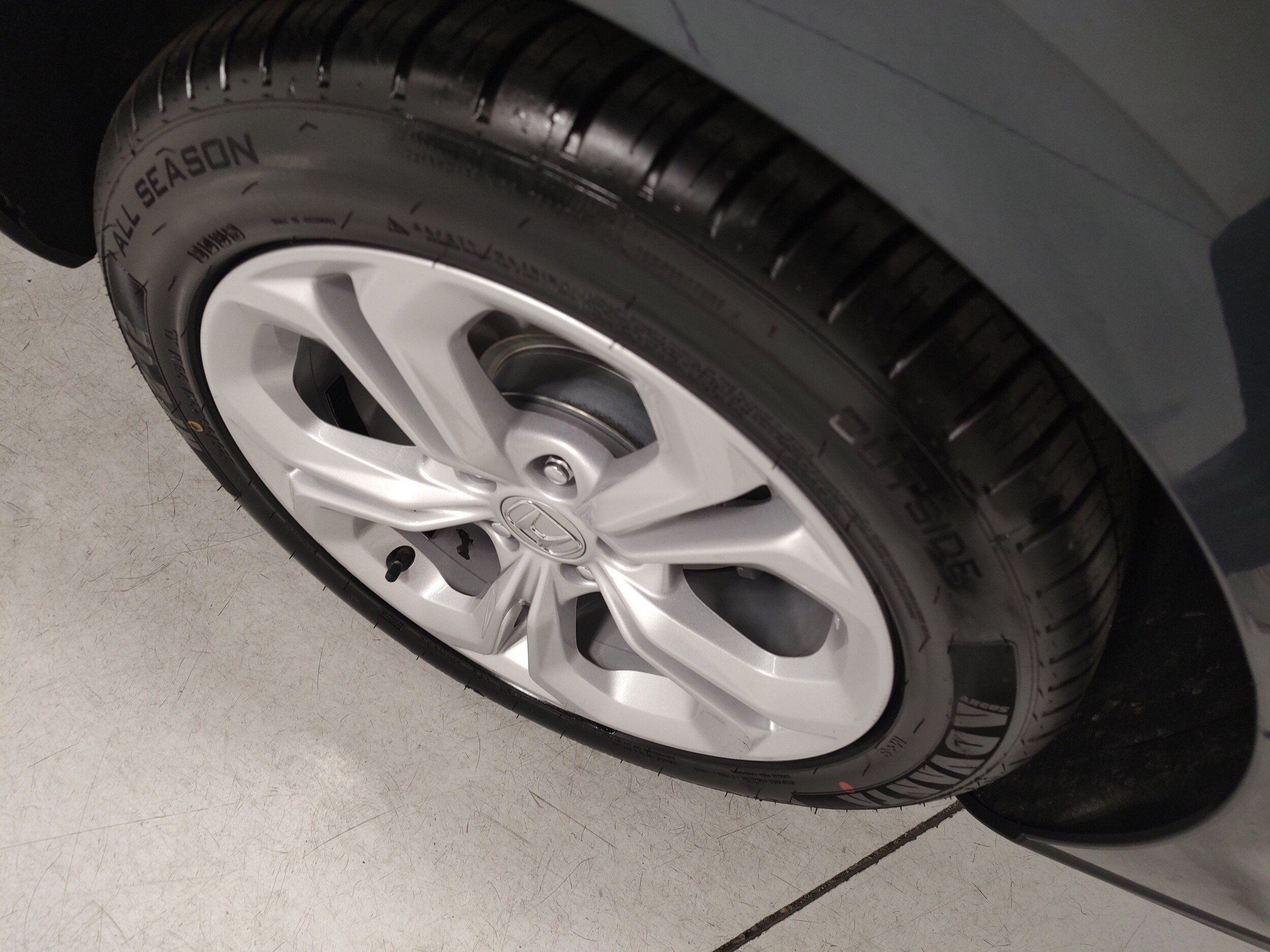 Used 2024 Honda Accord LX image 13