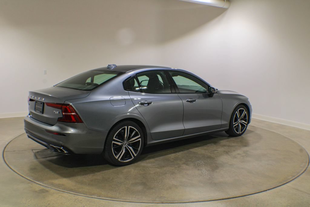 Used 2019 Volvo S60 T6 R-Design AWD/4WD image 5