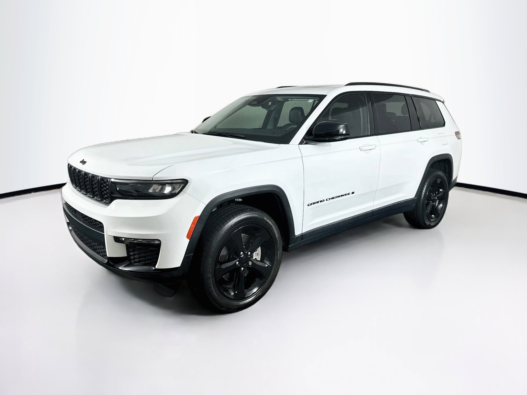 Used 2023 Jeep Grand Cherokee L Limited w/ Luxury Tech Group II AWD/4WD image 3