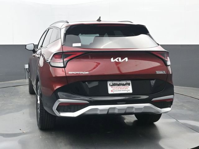 Used 2025 Kia Sportage SX image 18