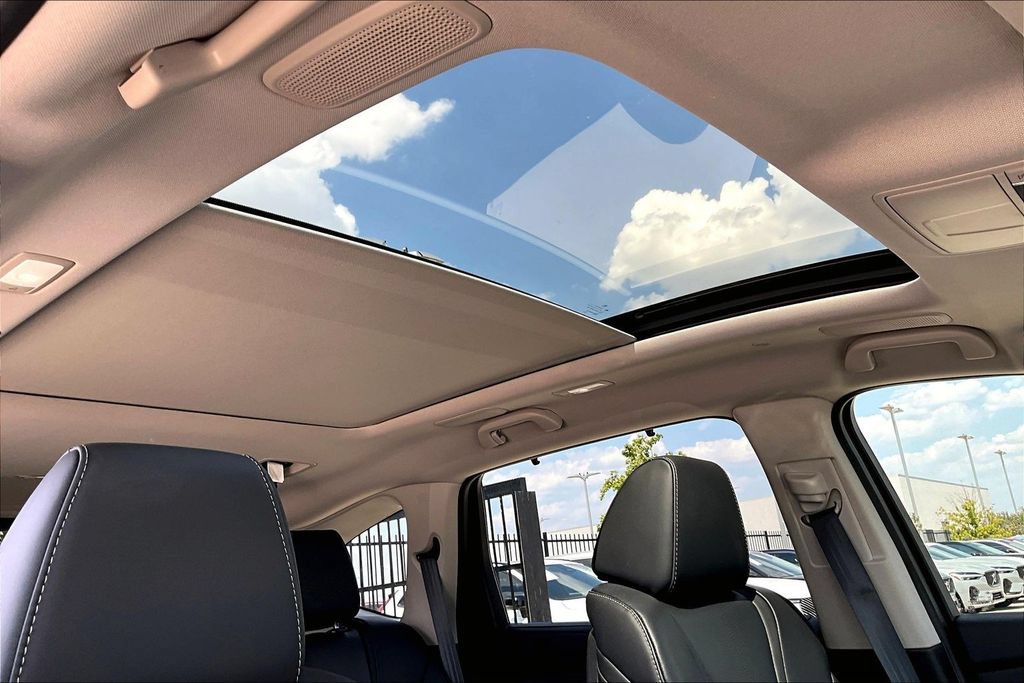 Certified 2026 Acura MDX w/ Technology Package FWD image 20