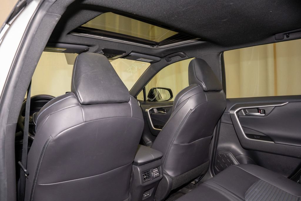 Used 2023 Toyota RAV4 XSE image 9