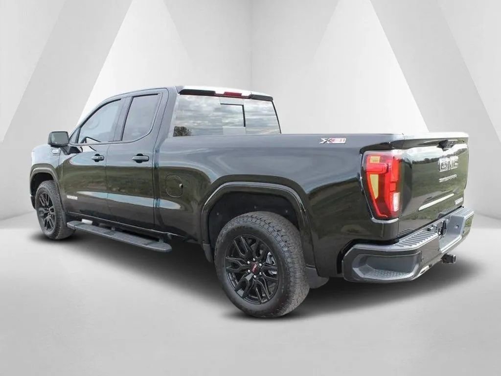 New 2025 GMC Sierra 1500 Elevation image 5