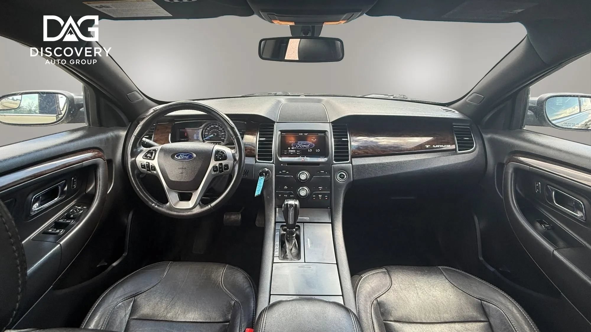 Used 2013 Ford Taurus Limited FWD image 23